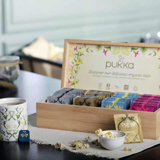 Photo e-commerce pour lifestyle marque de thé set design